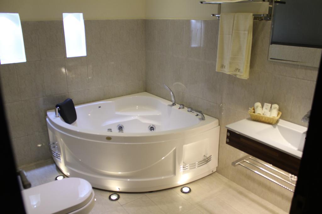 Grand Enclave Lahore Quarto foto