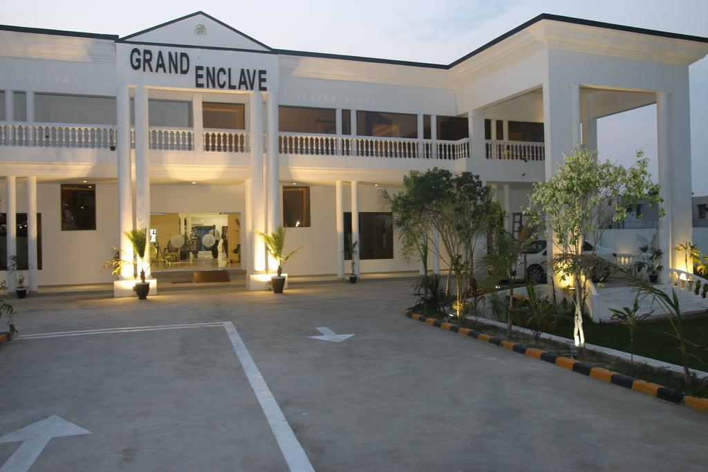 Grand Enclave Lahore Quarto foto