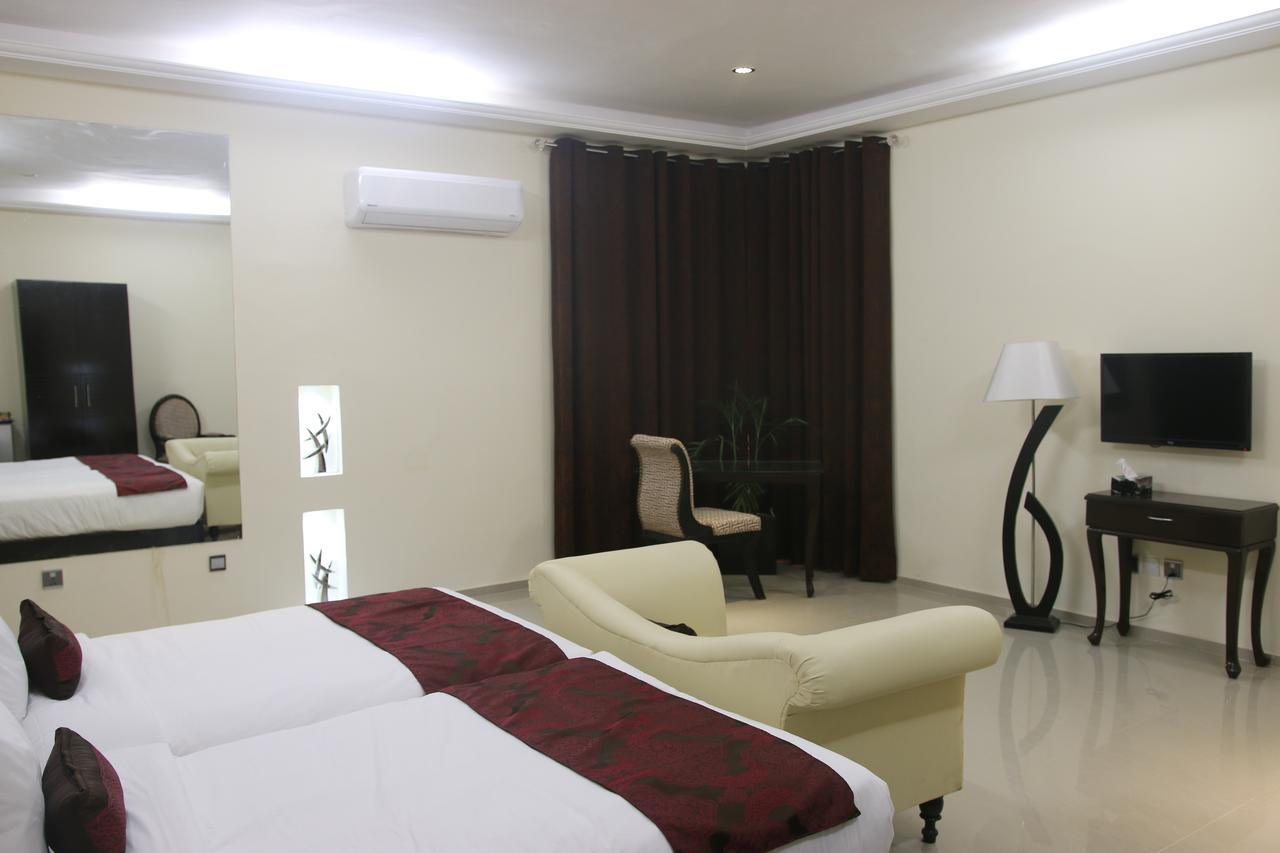 Grand Enclave Lahore Exterior foto