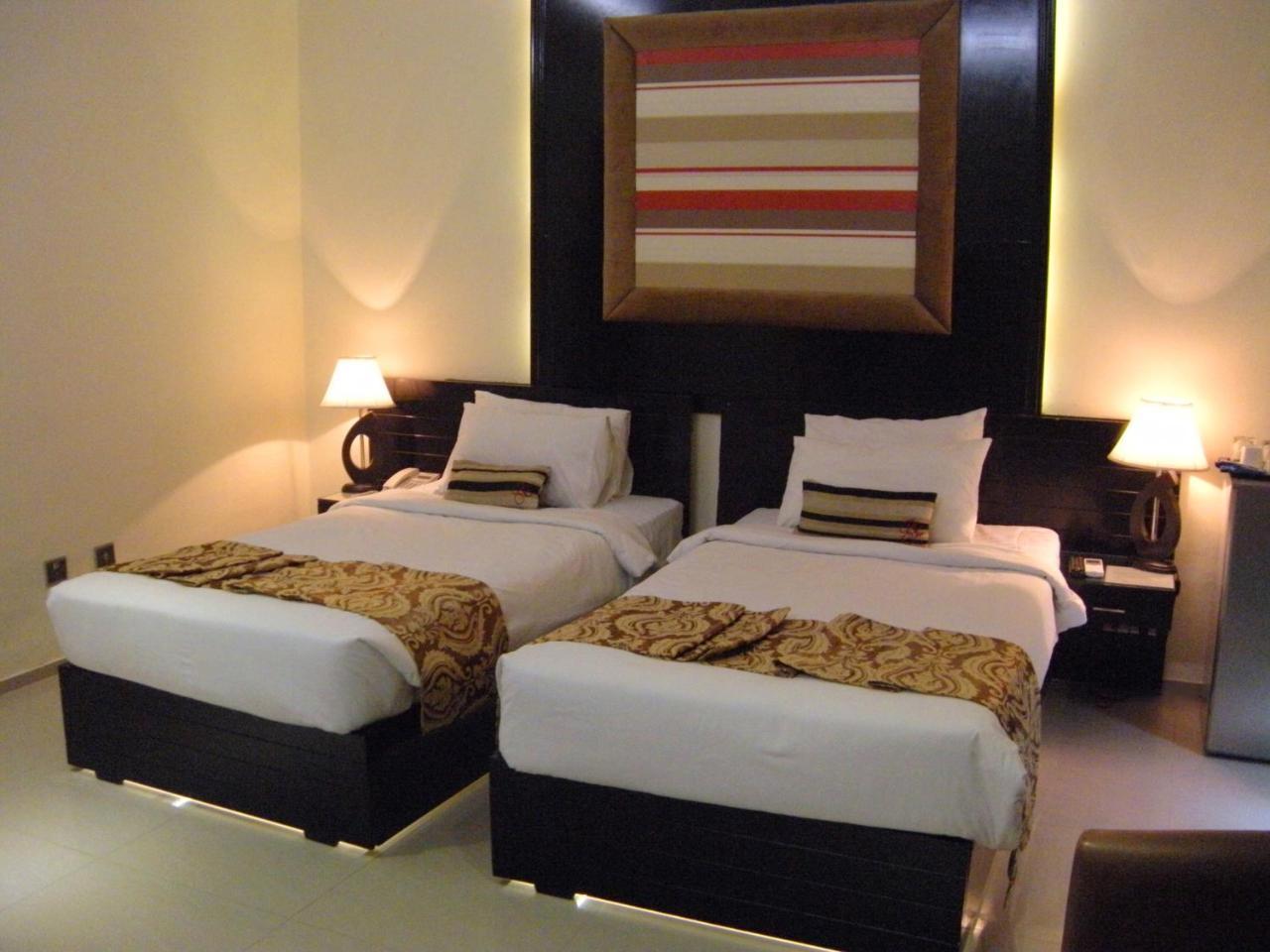 Grand Enclave Lahore Quarto foto